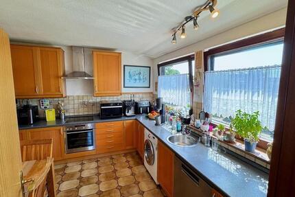 Wohnung Krefeld Hülser Berg - 5 Zimmer, 105 m&sup2;, 1.180&euro; | Angebot:25947682