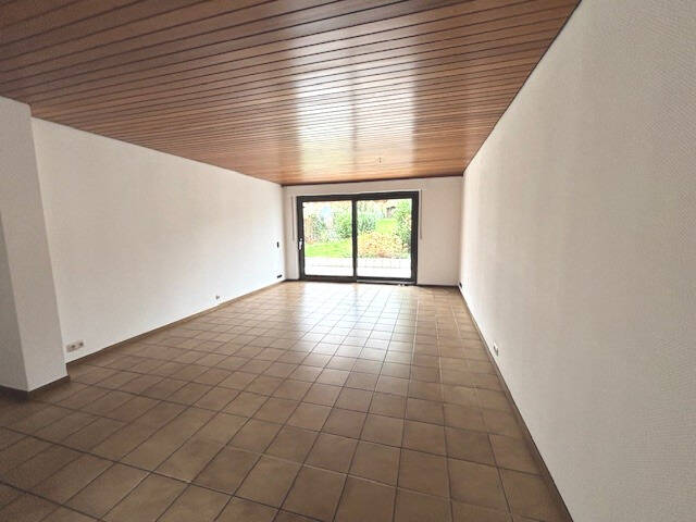 Etagenwohnung Mönchengladbach Wetschewell - 3 Zimmer, 90 m&sup2;, 800&euro; | Angebot:25986512