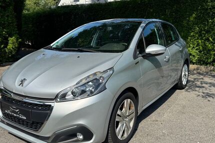 Peugeot 208 110.000 km 6.900 &euro; Erkrath 40699