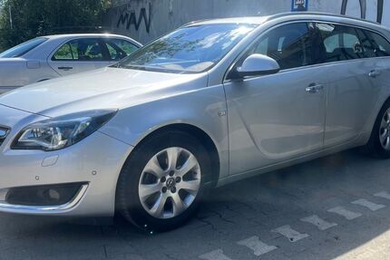 Opel Insignia 143.000 km 8.900 &euro; Heiligenhaus 42579
