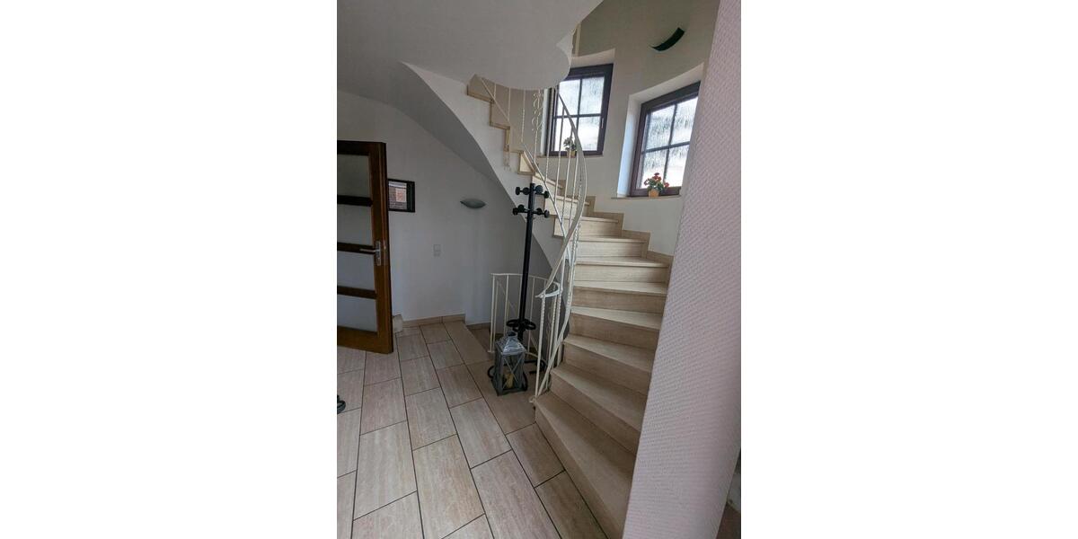 Dachgeschoßwohnung Wachtendonk - 1 Zimmer, 72 m&sup2;, 700&euro; | Angebot:25638781