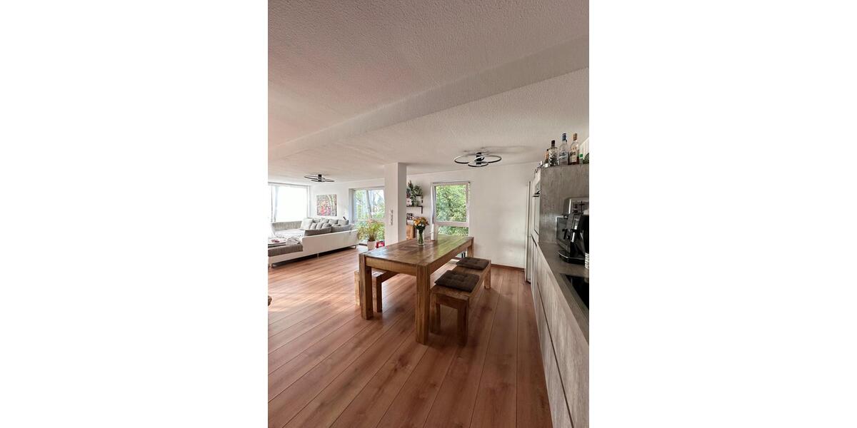 Maisonettenwohnung Düsseldorf Stadtbezirk 8 - 2 Zimmer, 91 m&sup2;, 1.350&euro; | Angebot:25044182