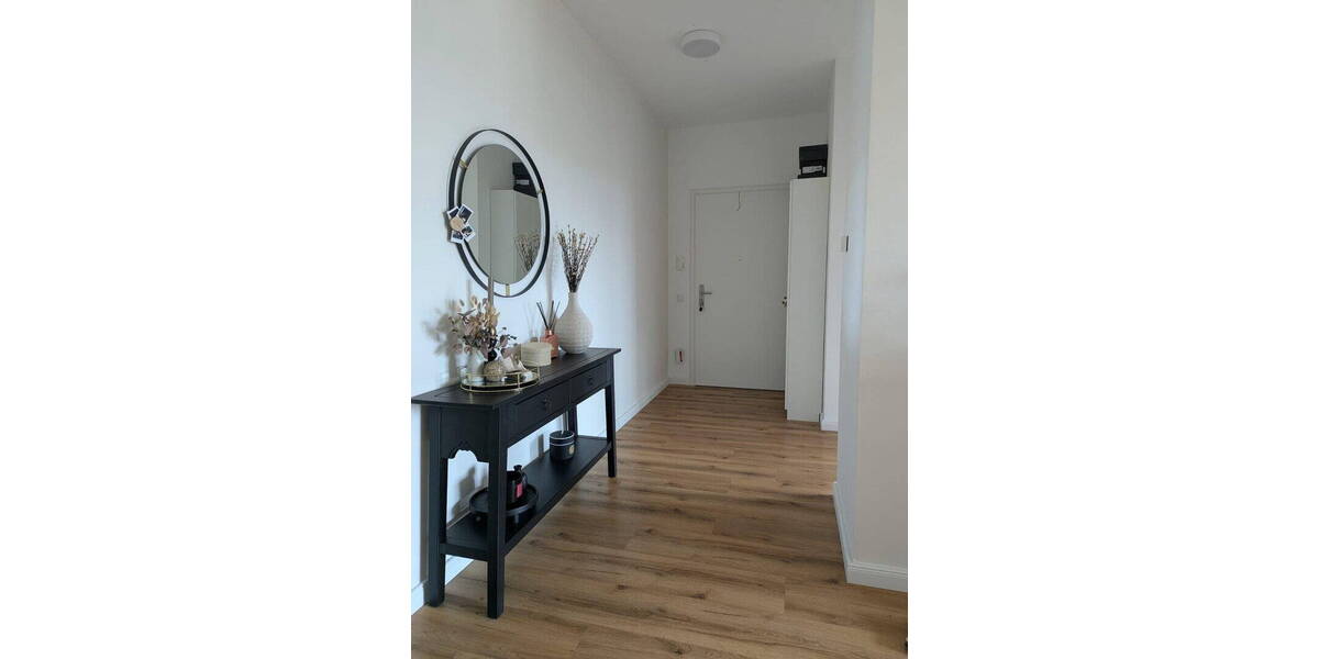 Terrassenwohnung Krefeld Stadtmitte - 4 Zimmer, 110 m&sup2;, 1.320&euro; | Angebot:26065016