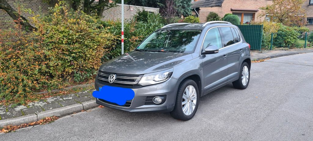VW Tiguan 205.000 km 10.000 &euro; Neuss 41472