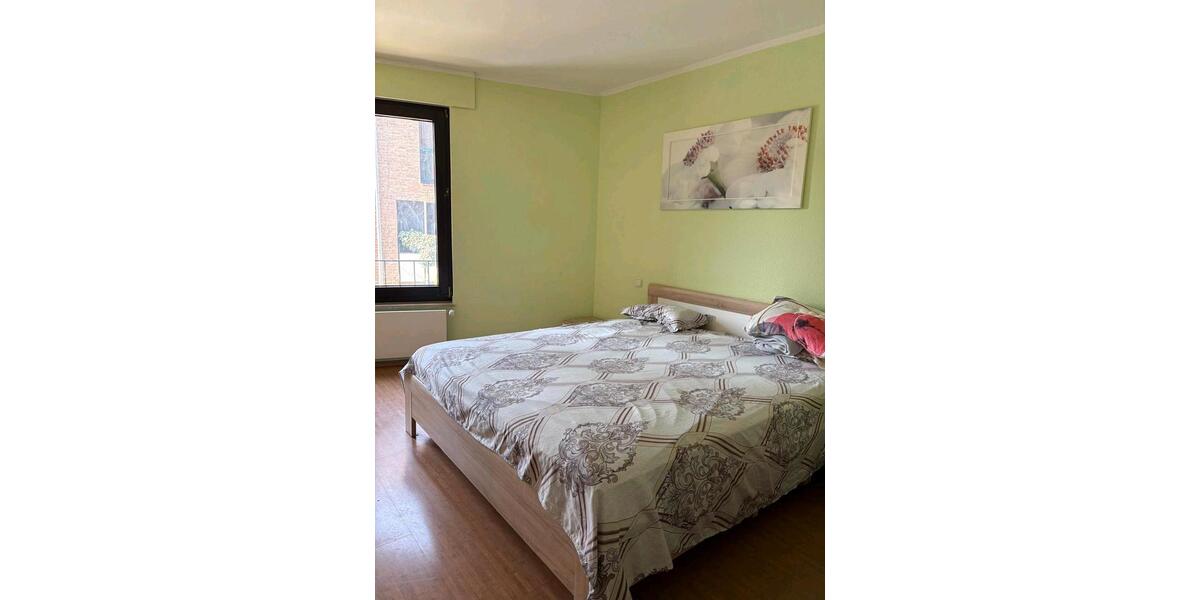 Etagenwohnung Düsseldorf Stadtbezirk 8 - 2 Zimmer, 70 m&sup2;, 1.620&euro; | Angebot:25960270