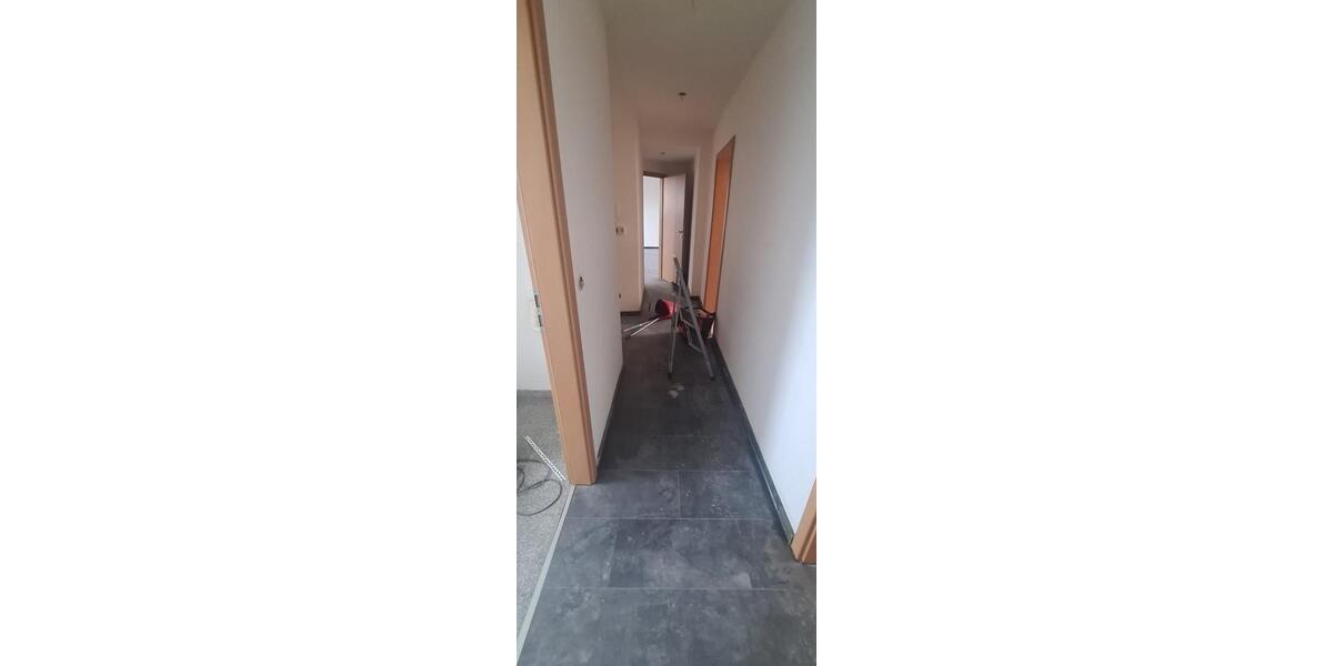 Dachgeschoßwohnung Duisburg Hamborn - 5 Zimmer, 97 m&sup2;, 930&euro; | Angebot:26592529