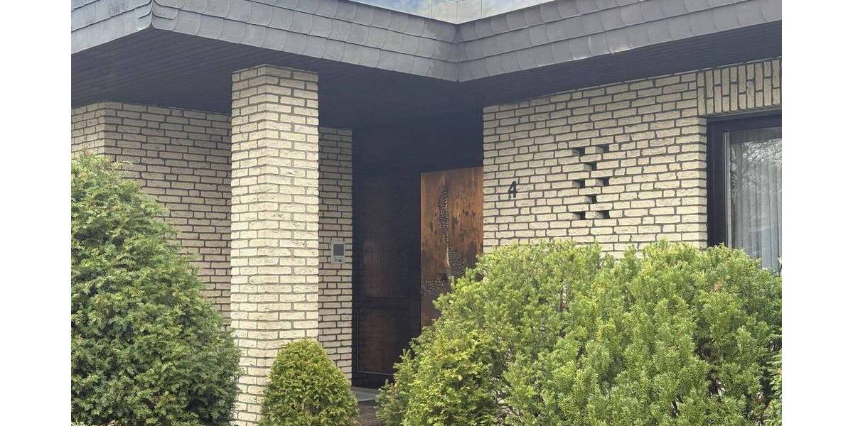 Bungalow Moers Kapellen-Mitte - 5 Zimmer, 121 m&sup2;, 425.000&euro; | Angebot:25984255