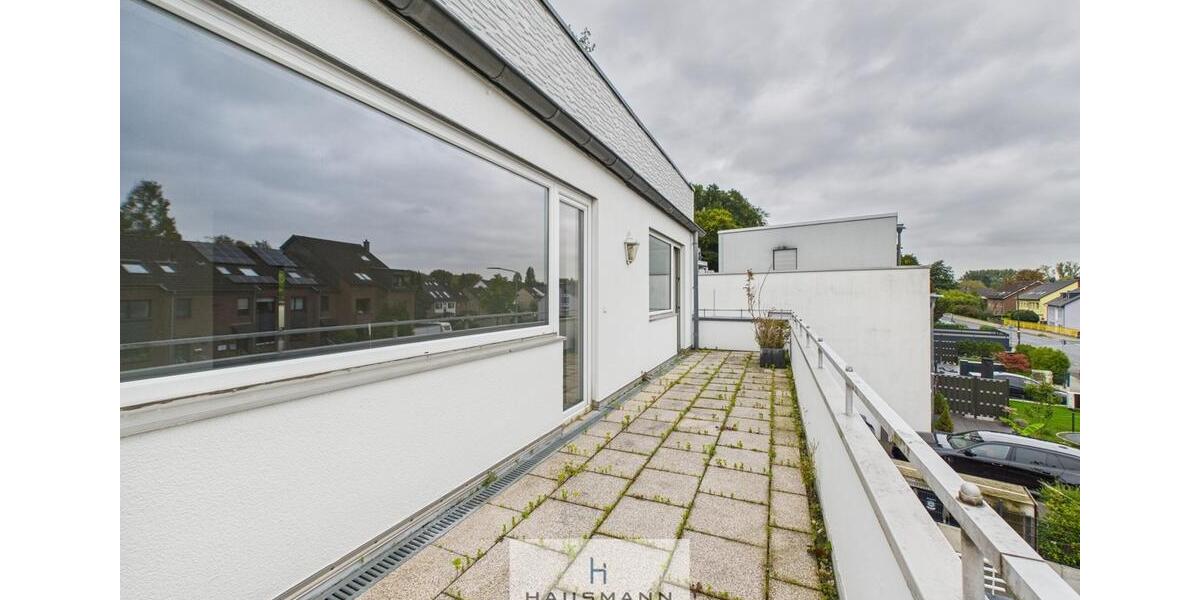 Etagenwohnung Düsseldorf Stadtbezirk 8 - 3 Zimmer, 109 m&sup2;, 1.450&euro; | Angebot:24157205