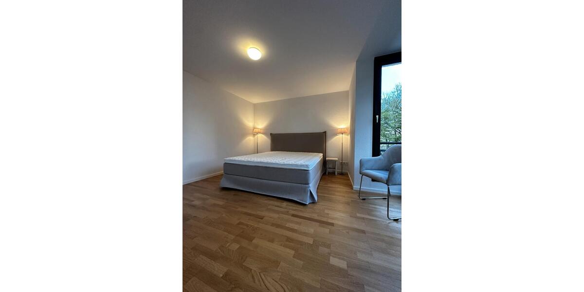 Etagenwohnung Düsseldorf Stadtbezirk 6 - 2 Zimmer, 77 m&sup2;, 1.400&euro; | Angebot:25974958