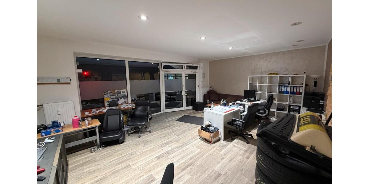 Gewerbeobjekt Düsseldorf Stadtbezirk 6 - 700&euro; | Angebot:24827612