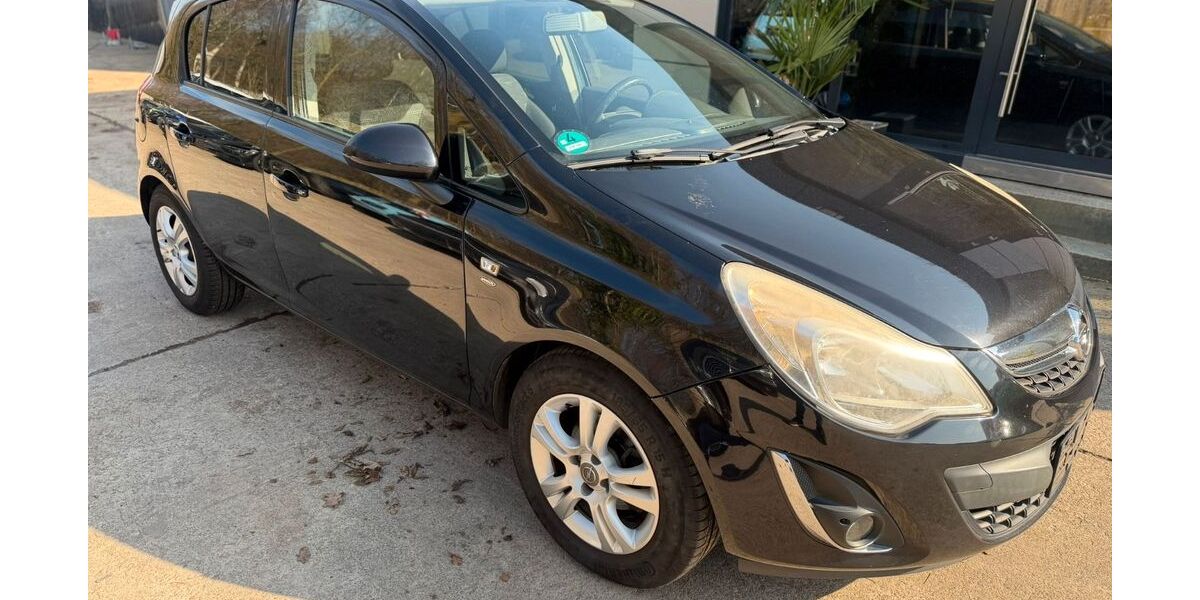 Opel Corsa 235.000 km 2.199 &euro; Grefrath 47929
