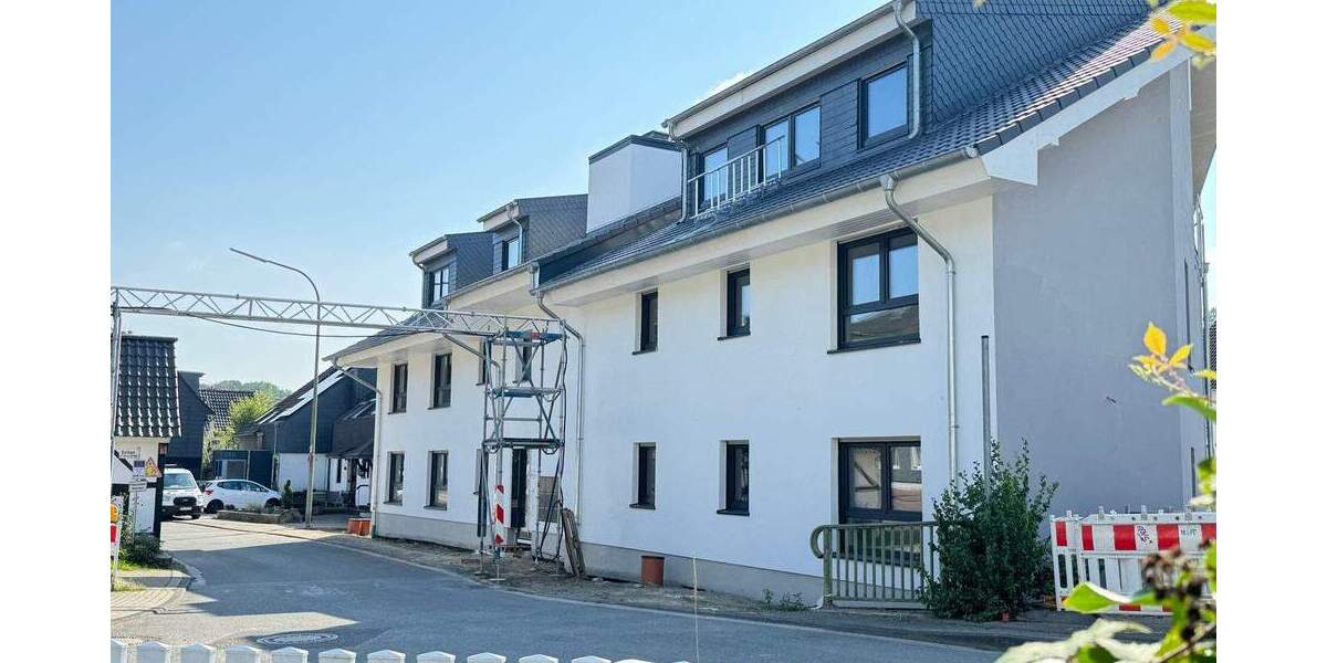 Etagenwohnung Leichlingen - 3 Zimmer, 99 m&sup2;, 419.000&euro; | Angebot:25745240
