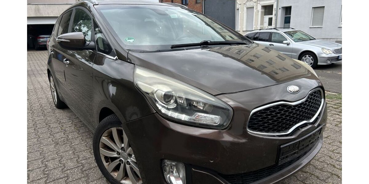 Kia Carens 216.458 km 3.390 &euro; Mönchengladbach 41063