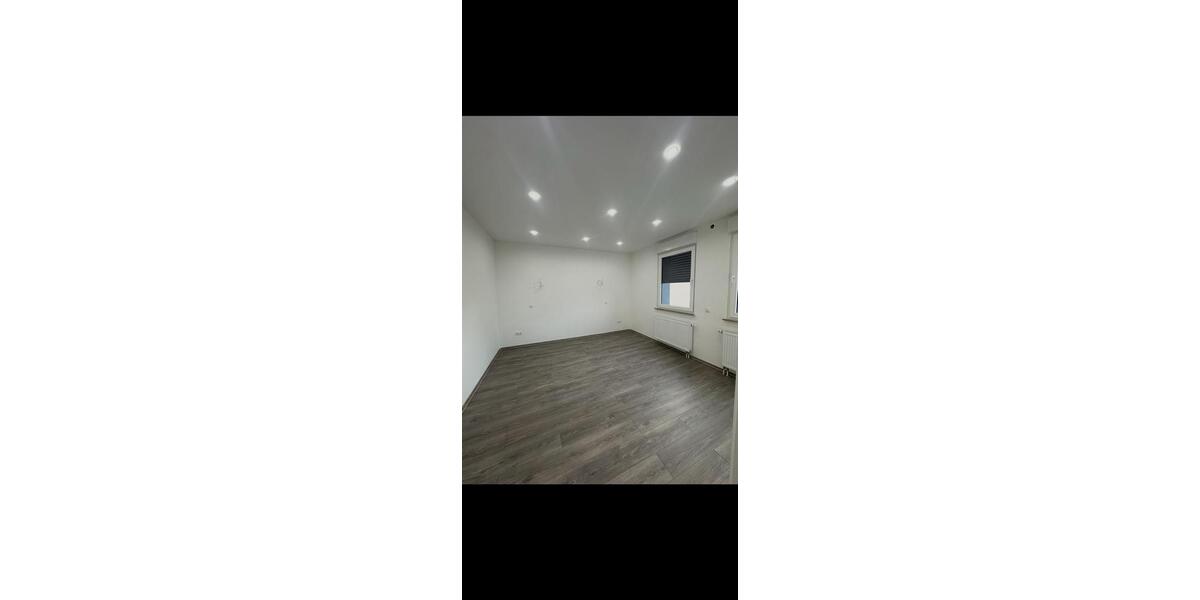 Einfamilienhaus Duisburg Rheinhausen - 5 Zimmer, 180 m&sup2;, 1.600&euro; | Angebot:25988678