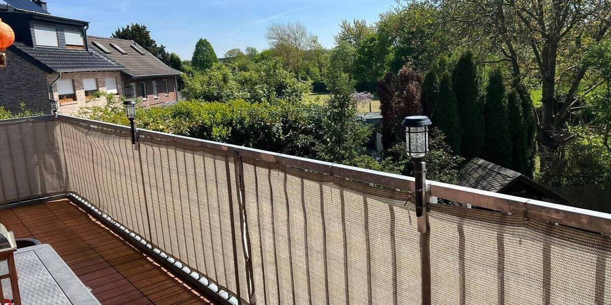 Etagenwohnung Mönchengladbach Lürrip - 3 Zimmer, 101 m&sup2;, 750&euro; | Angebot:26696905