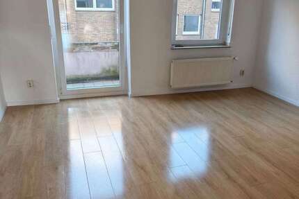 Wohnung Krefeld Krefeld-Mitte - 2 Zimmer, 48 m&sup2;, 450&euro; | Angebot:25568908