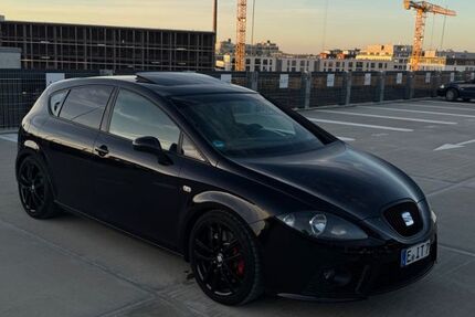 Seat Leon 185.000 km 6.000 &euro; Düsseldorf 40468