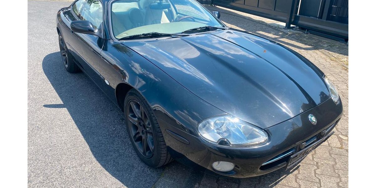 Jaguar XK8 120.000 km 8.900 &euro; Düsseldorf 40219