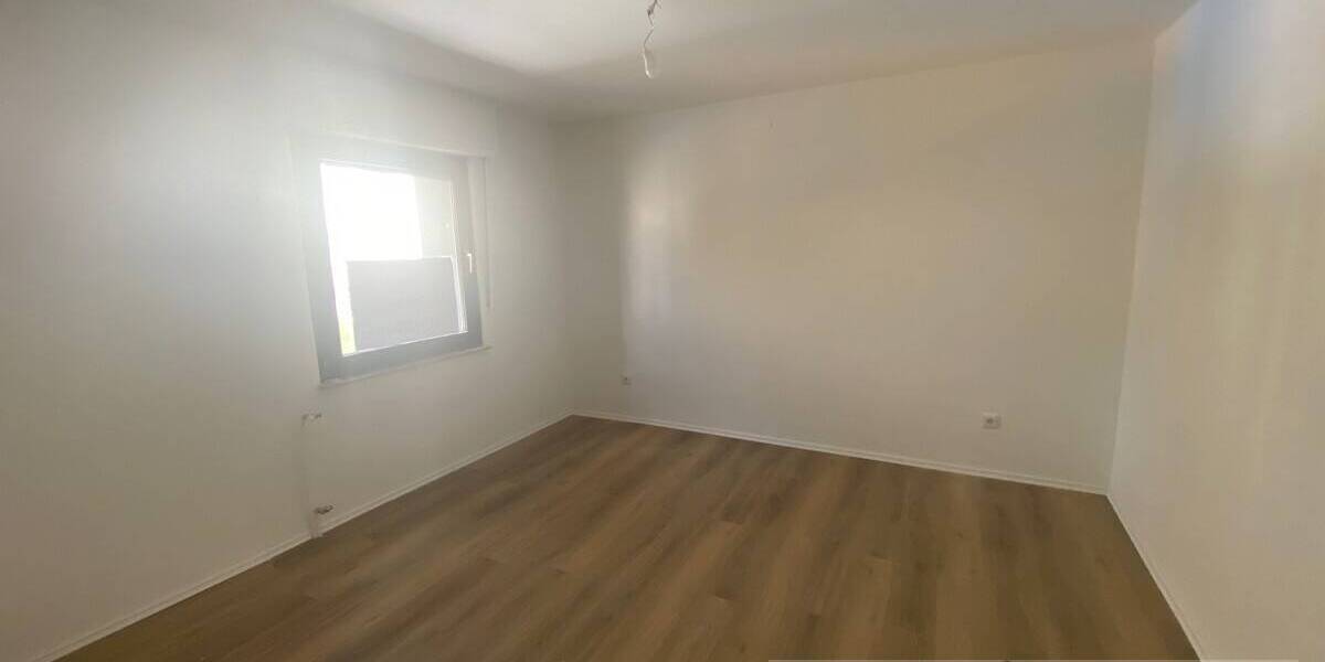 Doppelhaushälfte Oberhausen Stadtmitte - 5 Zimmer, 140 m&sup2;, 389.000&euro; | Angebot:26017989