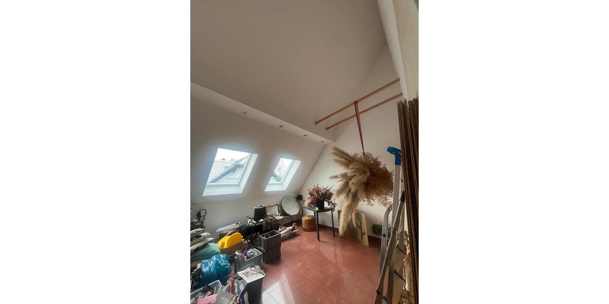 Maisonettenwohnung Mönchengladbach Süd - 3 Zimmer, 90 m&sup2;, 1.460&euro; | Angebot:25395138