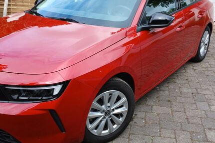 Opel Astra 28.000 km 20.749 &euro; Moers 47441