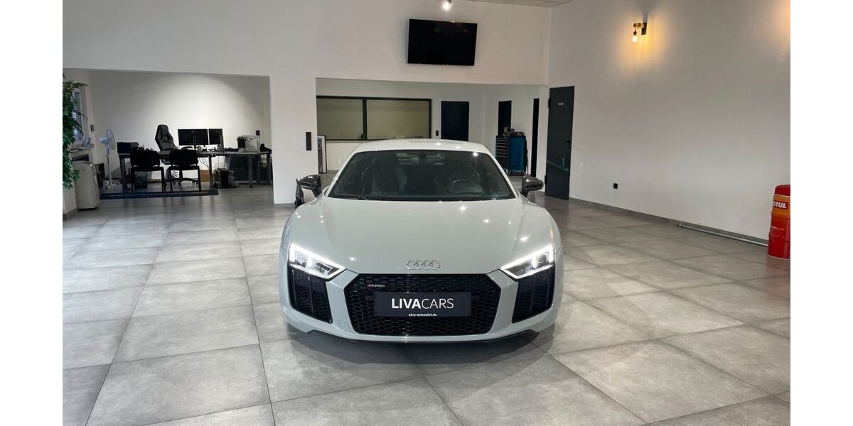 Audi R8 73.580 km 111.000 &euro; Oberhausen 46049