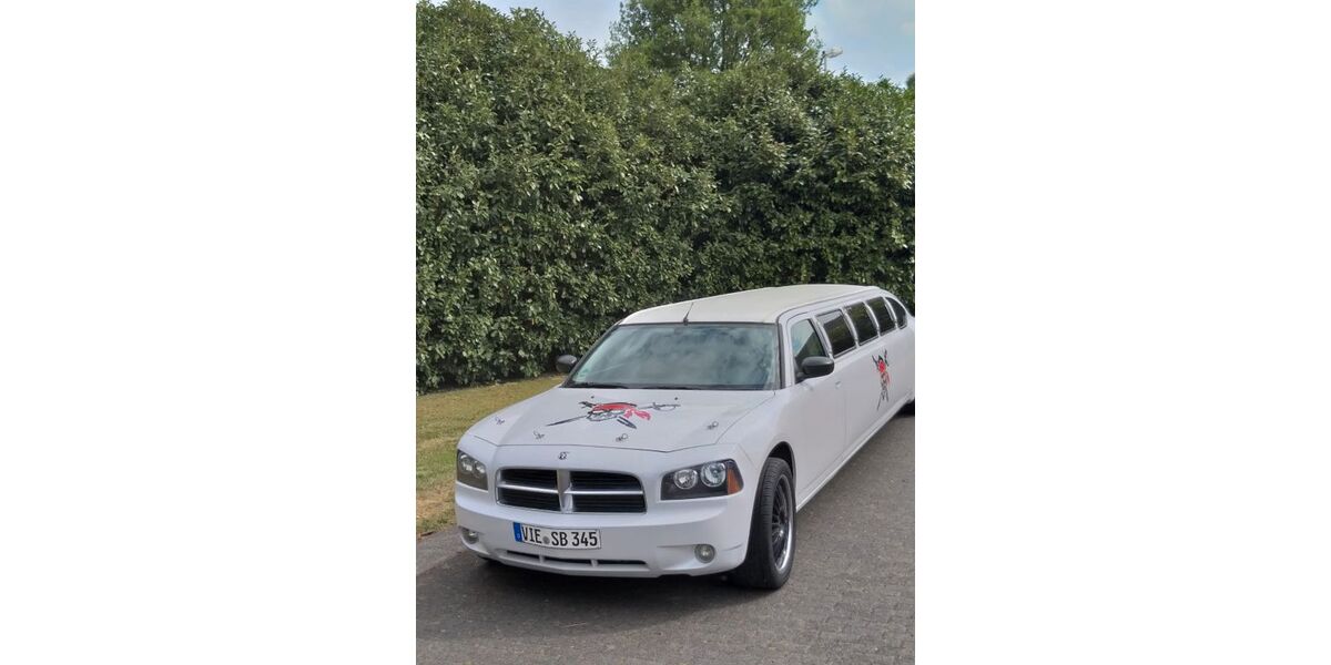 Dodge Charger 56.774 km 28.990 &euro; Mönchengladbach 41068