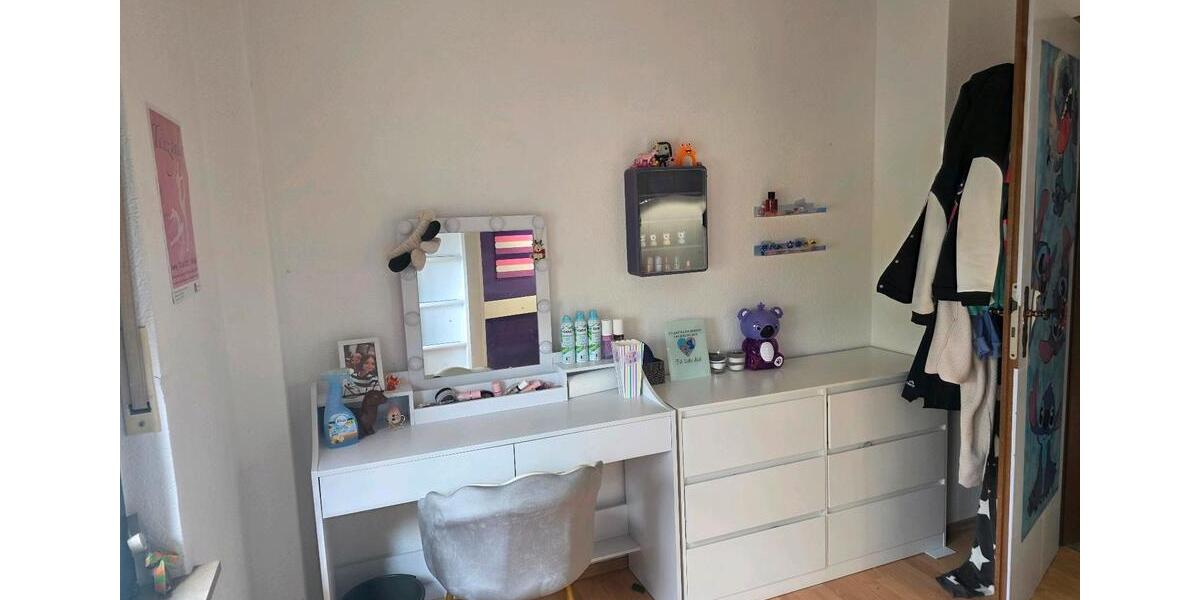 Mehrfamilienhaus, Wohnhaus Nettetal - 9 Zimmer, 125 m&sup2;, 420.000&euro; | Angebot:26040796