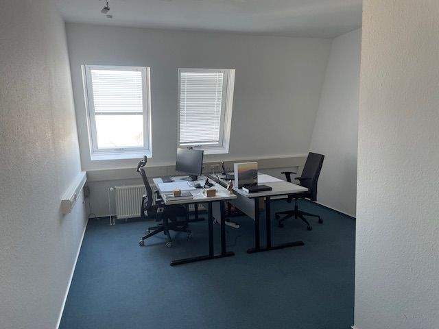 Gewerbeobjekt Mönchengladbach Eicken - 4 Zimmer, 121 m&sup2;, 972&euro; | Angebot:25665593