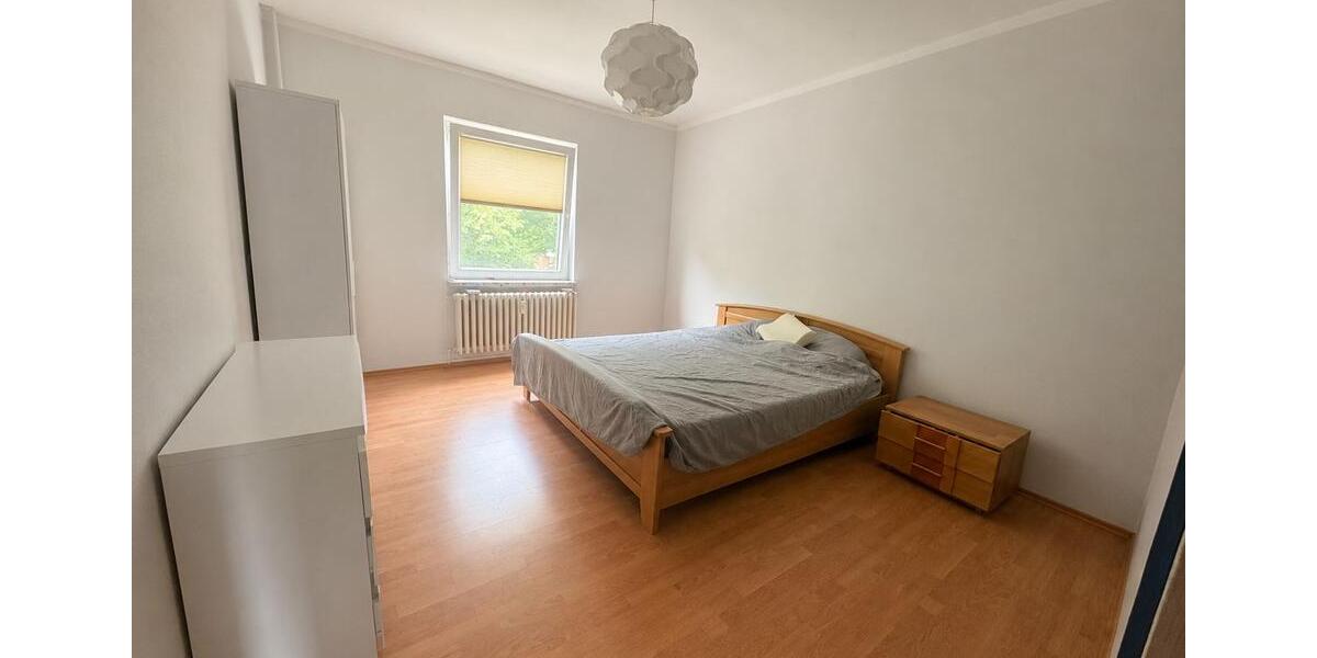 Etagenwohnung Duisburg Duisburg-Mitte - 2 Zimmer, 65 m&sup2;, 574&euro; | Angebot:27596780