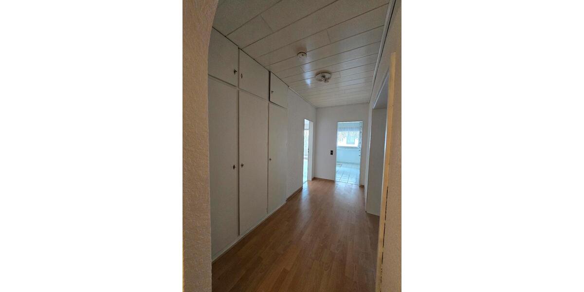 Etagenwohnung Düsseldorf Stadtbezirk 8 - 2 Zimmer, 84 m&sup2;, 1.008&euro; | Angebot:25976760