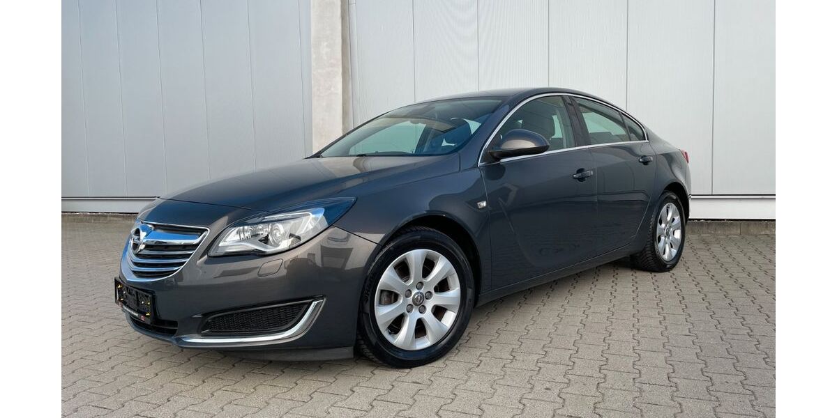 Opel Insignia 120.000 km 7.390 &euro; Düsseldorf 40231