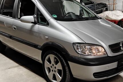 Opel Zafira 154.213 km 3.950 &euro; NEUSS 41462