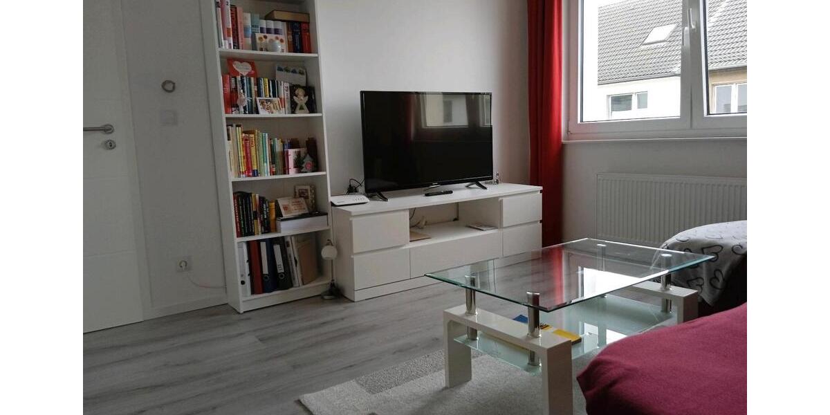 Etagenwohnung Duisburg Mittelmeiderich - 2 Zimmer, 50 m&sup2;, 350&euro; | Angebot:25721987