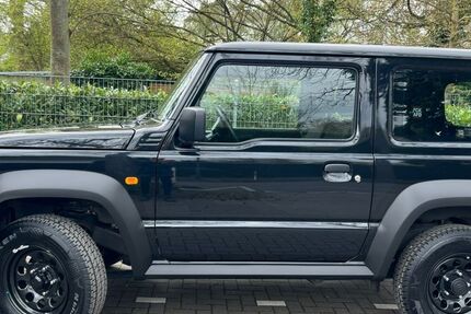 Suzuki Jimny 6.611 km 30.800 &euro; Krefeld 47799