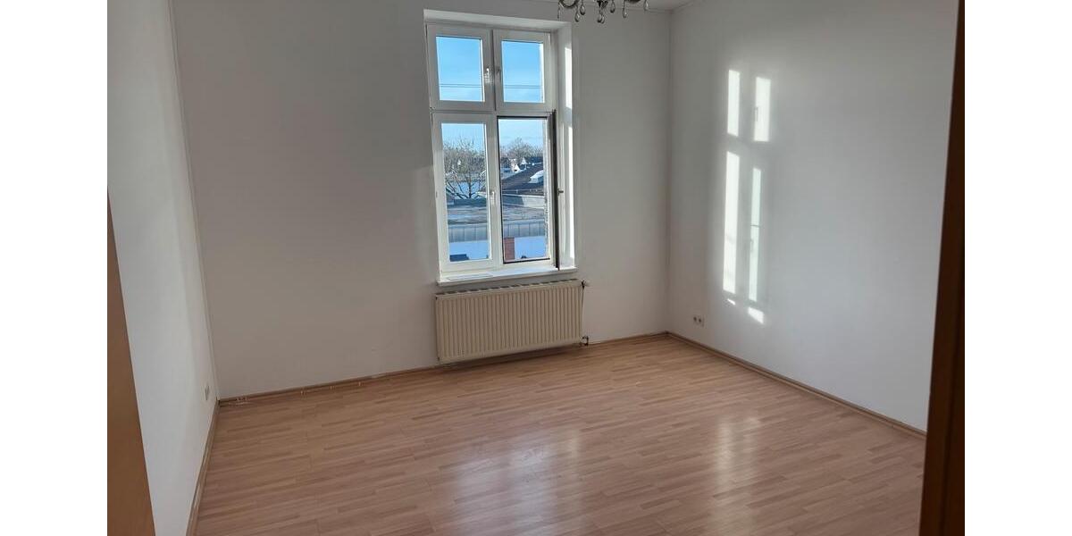 Etagenwohnung Mönchengladbach West - 5 Zimmer, 194 m&sup2;, 2.458&euro; | Angebot:25721927