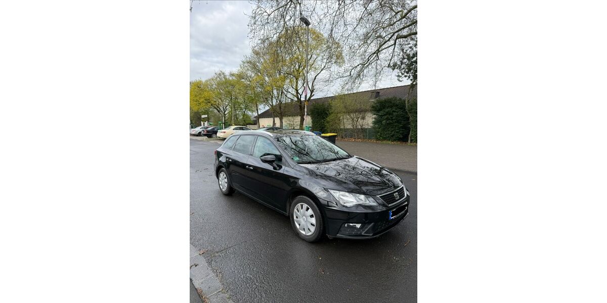 Seat Leon 137.000 km 12.500 &euro; Düsseldorf 40597
