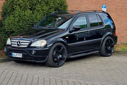 Mercedes-Benz ML 55 AMG 259.000 km 9.999 &euro; Oberhausen 46045