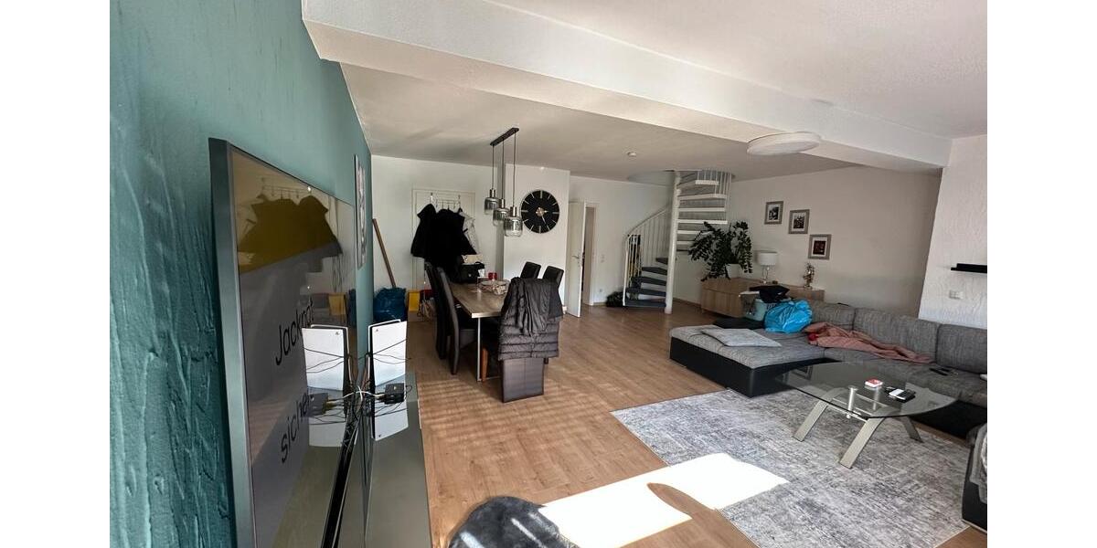 Maisonettenwohnung Düsseldorf Stadtbezirk 9 - 2 Zimmer, 75 m&sup2;, 860&euro; | Angebot:25986206