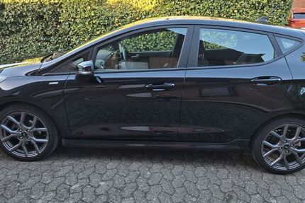 Ford Fiesta 33.000 km 16.900 &euro; Krefeld 47839