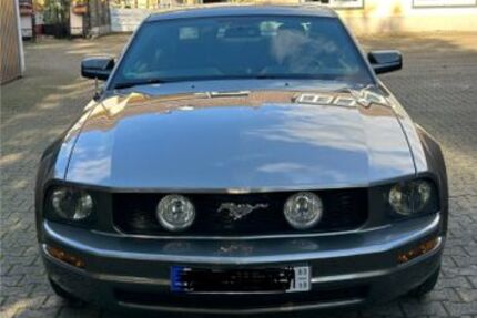 Ford Mustang 160.000 km 13.000 &euro; Mülheim 45473