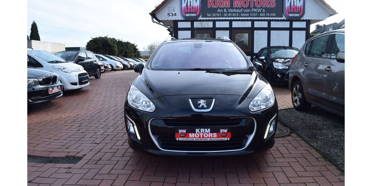 Peugeot 308 130.726 km 7.490 &euro; Mönchengladbach 41066