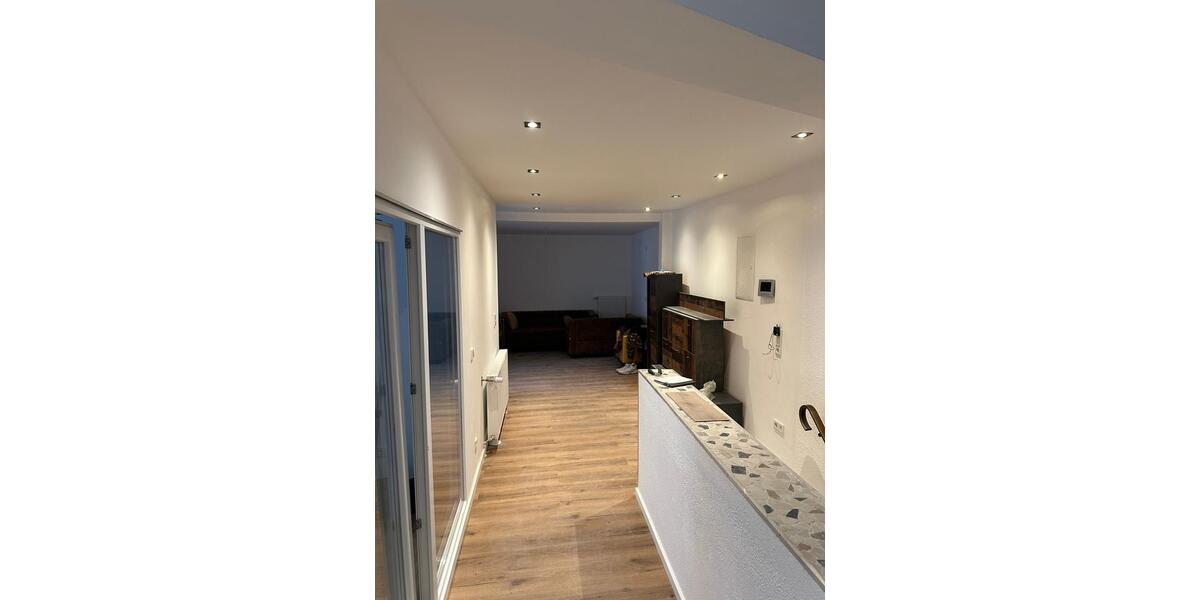 Maisonettenwohnung Meerbusch - 4 Zimmer, 120 m&sup2;, 2.200&euro; | Angebot:24805880