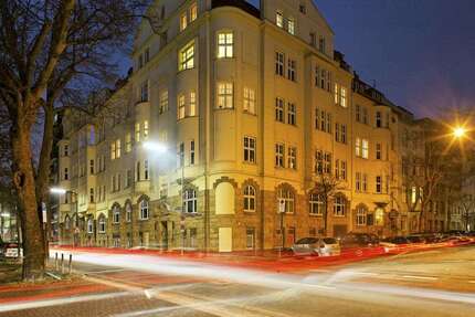 Wohnung Düsseldorf Pempelfort - 3 Zimmer, 92 m&sup2;, 995&euro; | Angebot:25821817