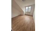 Dachgeschoßwohnung Duisburg Mittelmeiderich - 3 Zimmer, 75 m&sup2;, 750&euro; | Angebot:26491259