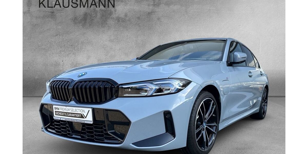 BMW 330 6.799 km 42.217 &euro; Kempen 47906