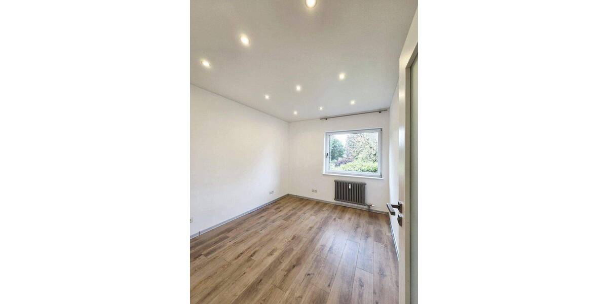 Etagenwohnung Mulheim an der Ruhr Saarn/Mintard - 3 Zimmer, 85 m&sup2;, 1.299&euro; | Angebot:26819958