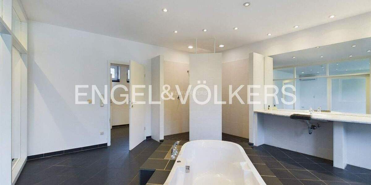 Bungalow Viersen Rahser - 3 Zimmer, 172 m&sup2;, 675.000&euro; | Angebot:25709622