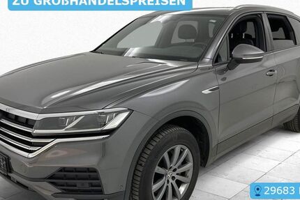 VW Touareg 163.989 km 31.897 &euro; Krefeld 47829