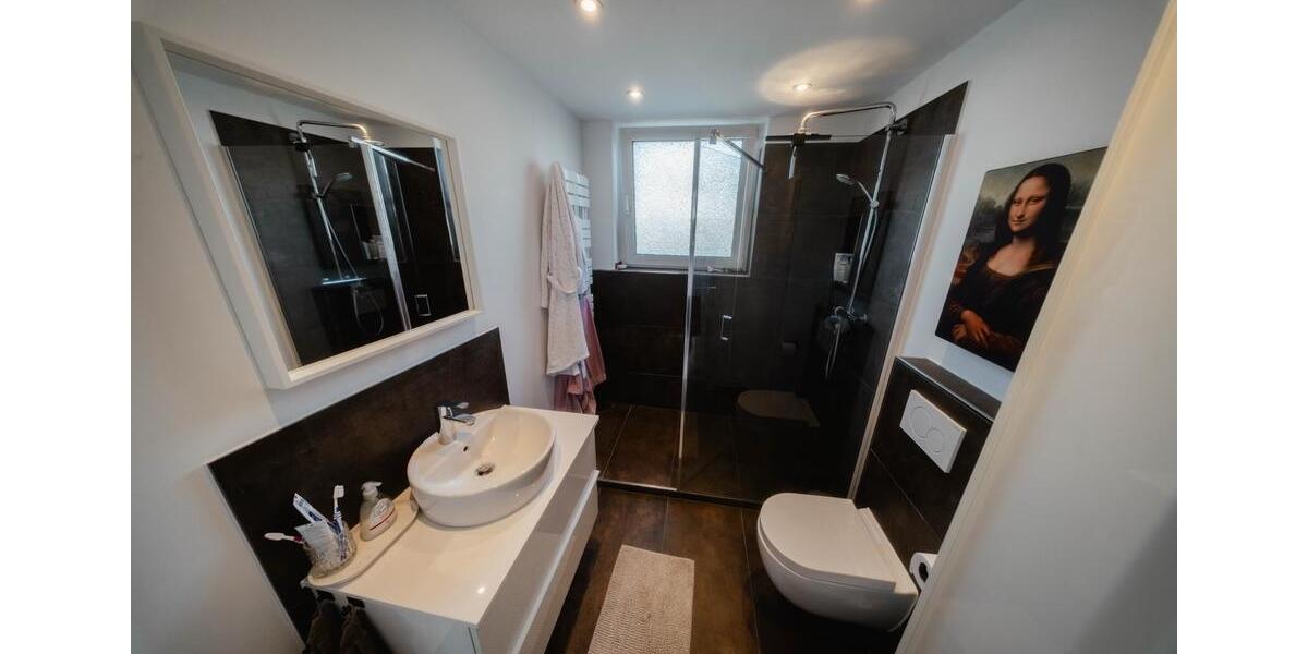 Etagenwohnung Hilden Kalstert - 3 Zimmer, 85 m&sup2;, 1.850&euro; | Angebot:27590824